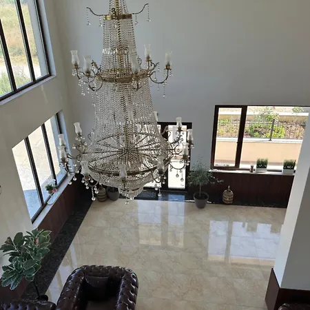 Apartment Relaxing In Shartrez Shkorpilovtsi