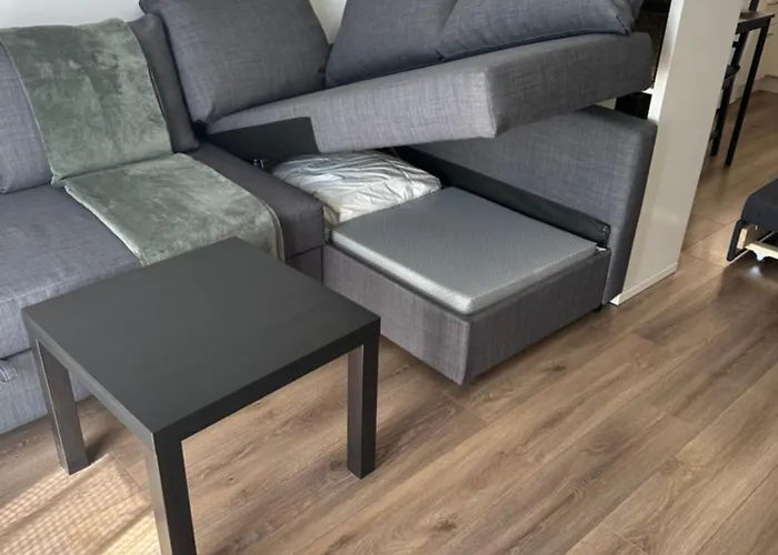 Relaxing In Shartrez Shkorpilovtsi