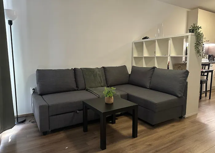 Relaxing In Shartrez Daire