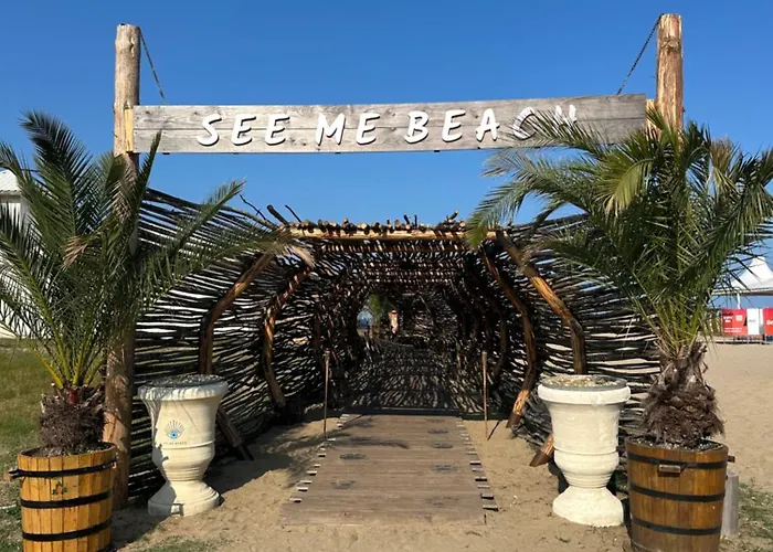 Relaxing In Shartrez Shkorpilovtsi