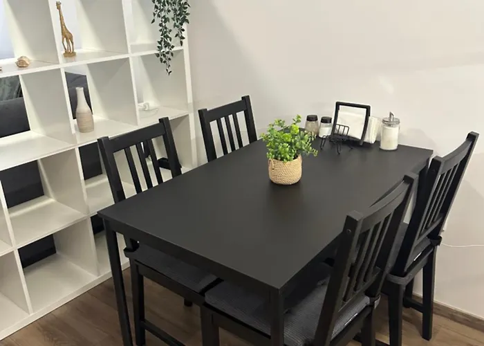 Relaxing In Shartrez