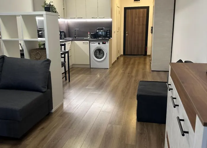 Relaxing In Shartrez Daire *