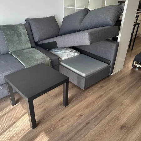 Relaxing In Shartrez Shkorpilovtsi